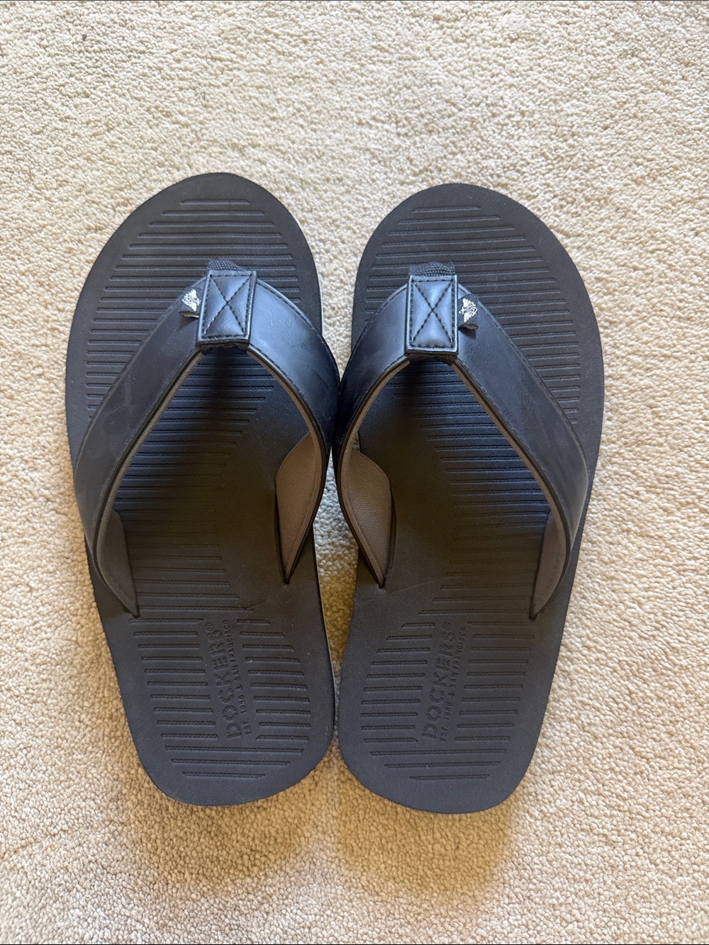 Men's Docker’s Black Flip Flop Sandals